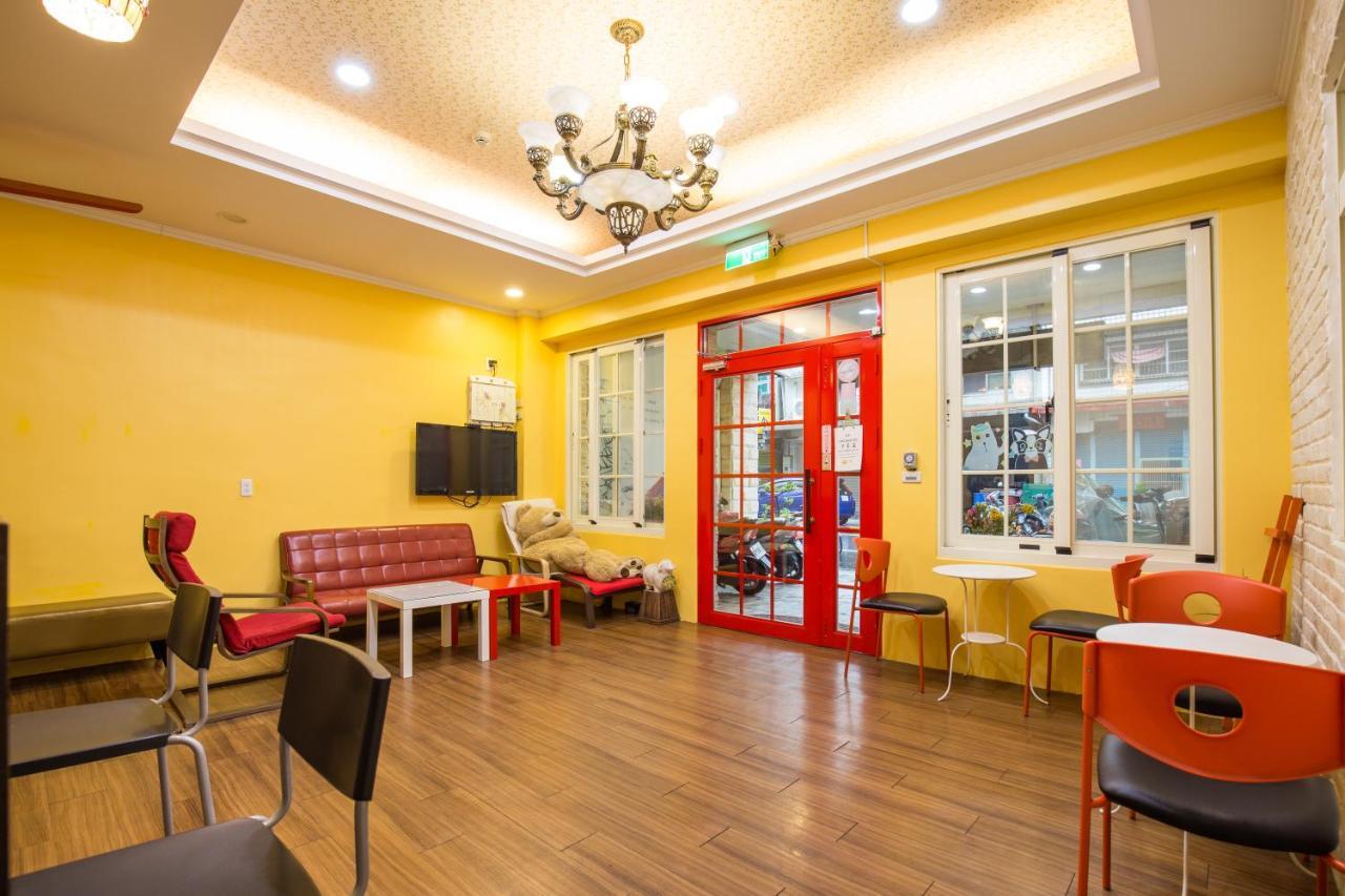 N. Castle Hotel Yilan Екстериор снимка